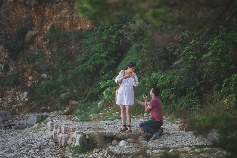 Surprise Proposal French Riviera Asian couple 5202