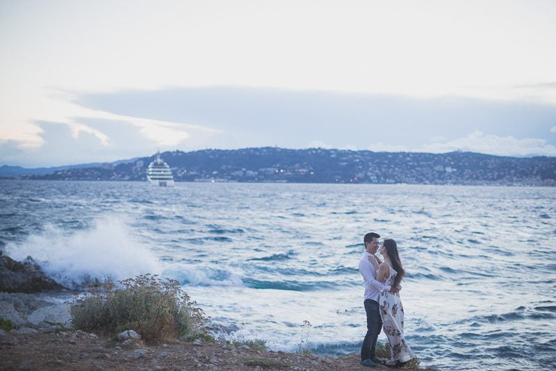 Surprise Proposal French Riviera Asian couple 5502
