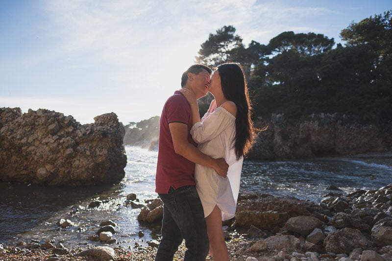 Surprise Proposal French Riviera Asian couple 7143