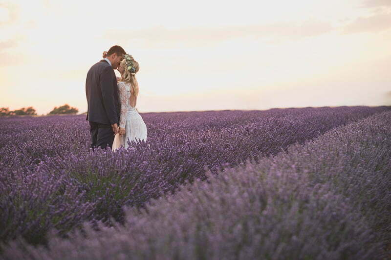 Lavender fields couple photo session south of France wedding 9708