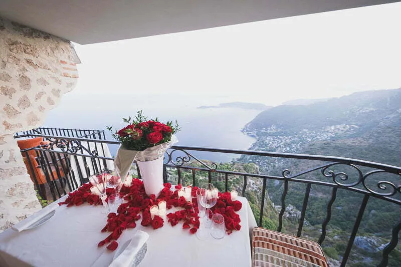 Eze Chateau Eza Wedding proposal Balcony 2100