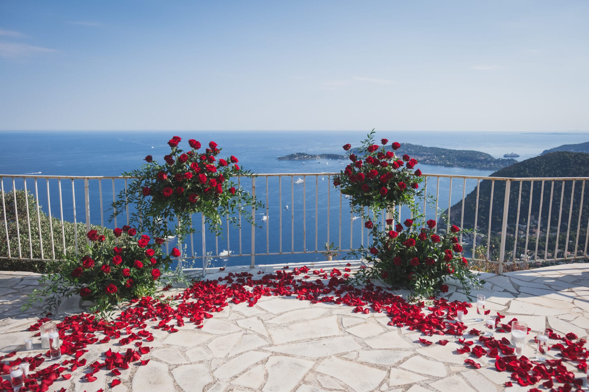 Luxury Proposal floral decoration examples Chateau Chevre d'Or French Riviera