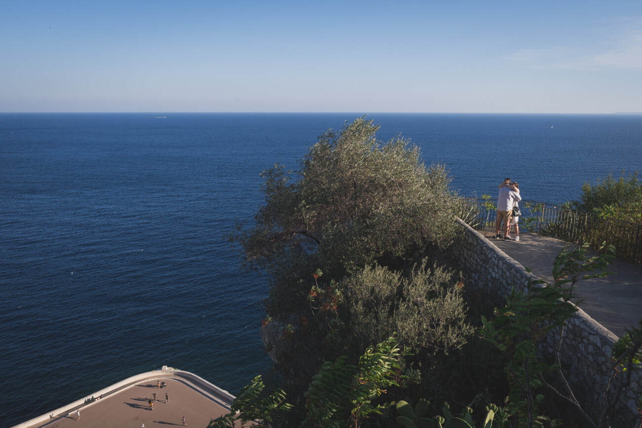 Nice Castle Hill Proposal 1016
