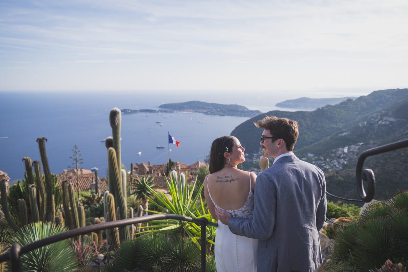 How to Plan an Intimate Elopement on the French Riviera? 6 Couple after their Elopement ceremony overlooking the French Riviera in Eze Exotic garden
