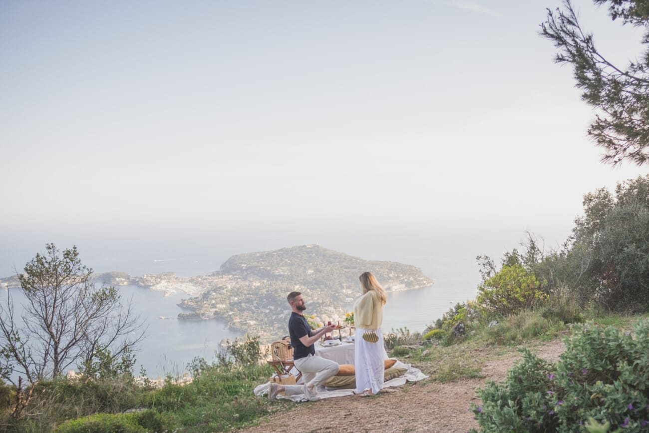 How to Plan the Perfect French Riviera Proposal 2 Hidden Luxurious picnic proposal overlooking Villefranche-sur-Mer bay and Saint-Jean-Cap-Ferrat peninsula