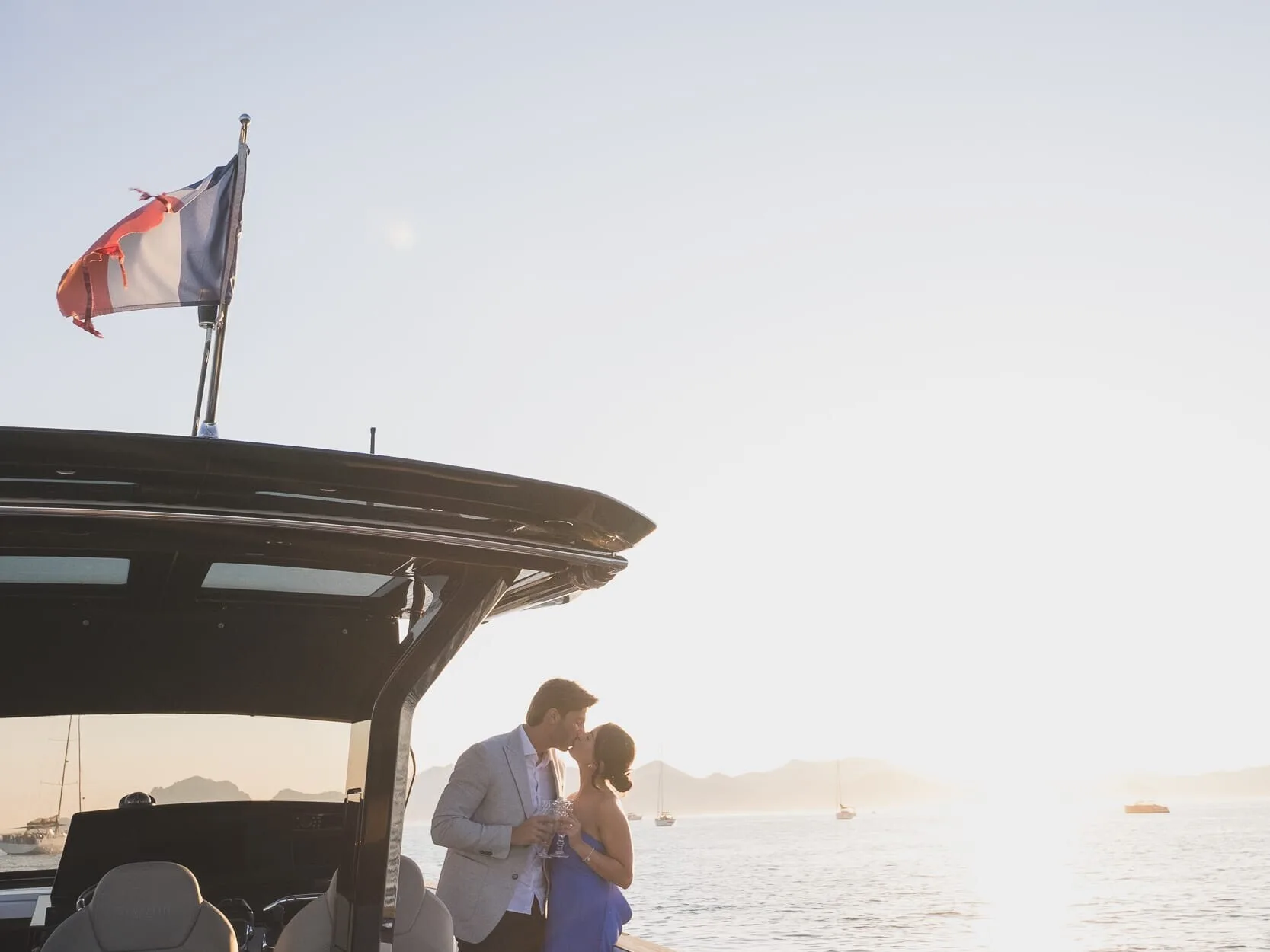 The 30 best places for a PROPOSAL on the French Riviera 32 Cannes intimate proposal on a Yacht at sunset, enjoy champagne between Lérins Islands