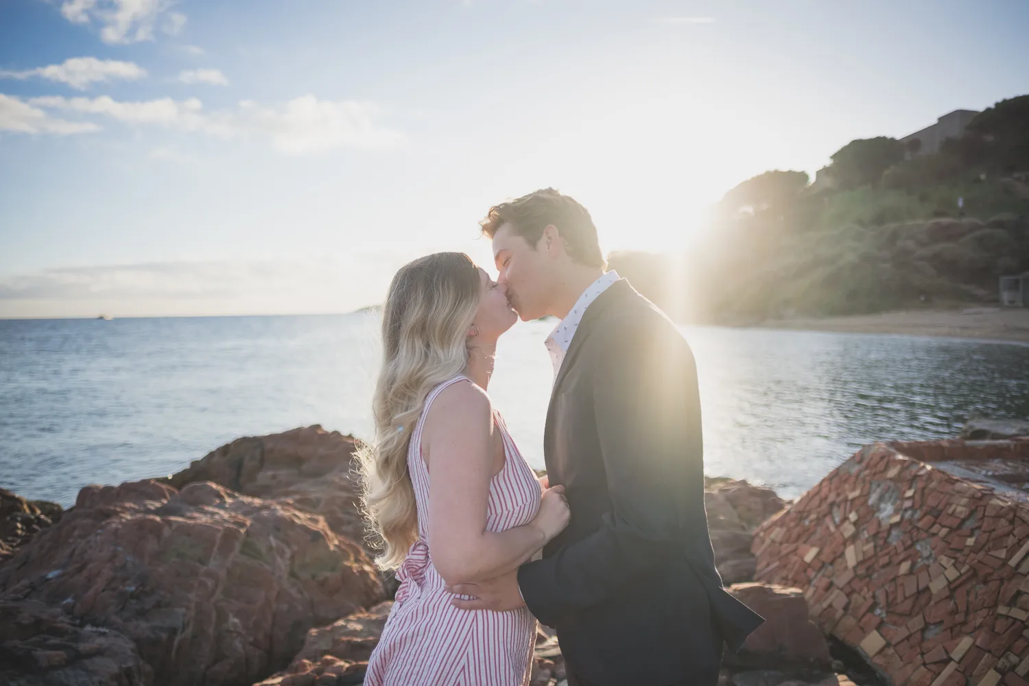 Sunrise Proposal an the beach: A Private Saint-Tropez Story 2 Saint Tropez Morning proposal with flowers and champagne
